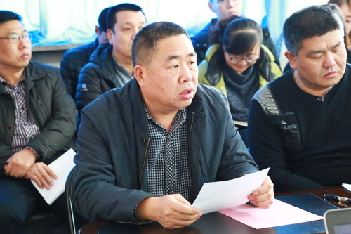 綜合辦公室主任梁東生宣讀考核匯報會的總體要求、注意事項及匯報順序