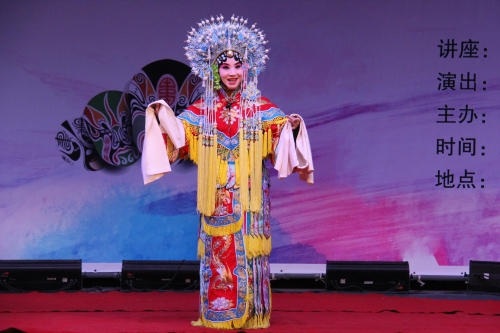呼玉山院長、許鴻昌館長、陳平教授與現(xiàn)場觀眾互動(dòng)交流