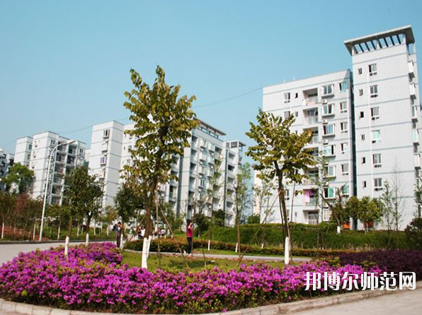 重慶師范大學涉外商貿學院銅梁校區(qū)招生辦聯系電話