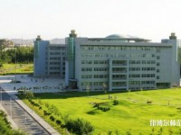 新疆大學(xué)師范學(xué)院南校區(qū)2023年學(xué)費、收費多少