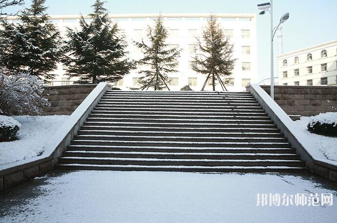 山東威海藝術(shù)幼兒師范學(xué)校2018年報名條件、招生對象