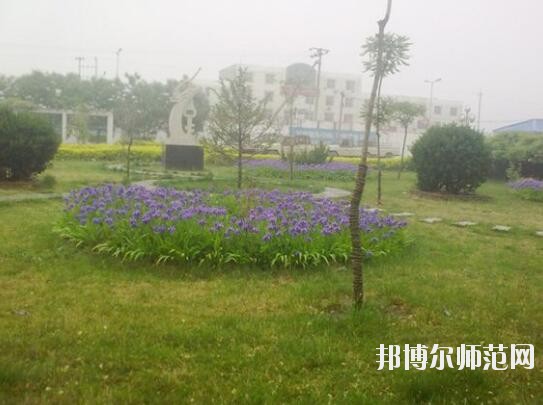 泊頭職教幼兒師范中心2018年報(bào)名條件、招生對(duì)象