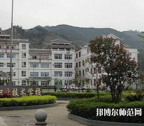 黎平中等幼兒師范職業(yè)技術(shù)學(xué)校2023年報(bào)名條件、招生要求、招生對(duì)象