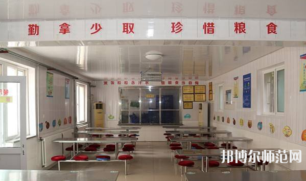 南充數(shù)控工程幼兒師范學(xué)校2020年報(bào)名條件、招生要求、招生對(duì)象 