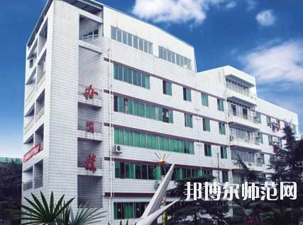 成都實(shí)驗(yàn)商貿(mào)幼兒師范管理學(xué)校怎么樣、好不好