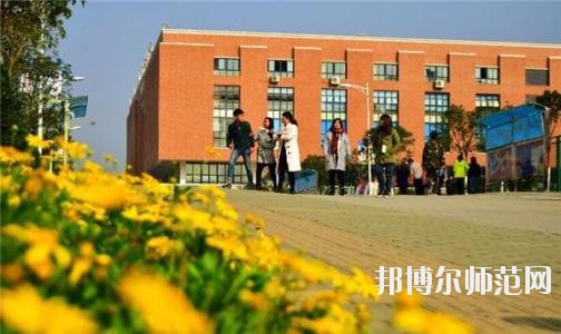 四川五月花專修師范學(xué)院2020年報(bào)名條件、招生要求、招生對(duì)象