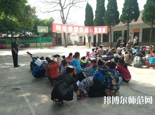 射洪縣職業(yè)中專幼兒師范學(xué)校2020年報(bào)名條件、招生要求、招生對(duì)象
