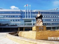 昆明2021年幼師學校中專升大?？际裁? /><b>昆明2021年幼師學校中專升大專考什么</b><span>2020-12-15 09:35</span><p>幼師學校中專升大?？际裁?初中畢業(yè)后，有很多同學由于各種方面的原因沒能選擇就讀高中，而是選擇就讀中職院校的學前教育專業(yè)，</p></a></li>
            <li><a href=