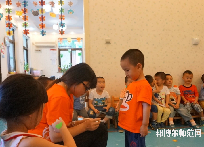 西安2020年讀幼師學?？梢钥即髮W嗎