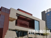 鄭州2020年幼師學(xué)校中專升大?？际裁? /><b>鄭州2020年幼師學(xué)校中專升大?？际裁?/b><span>2020-02-26 14:22</span><p>鄭州2020年幼師學(xué)校中專升大?？际裁?，幼師專業(yè)在近年來飛速發(fā)展，雖然人才緊缺，但由于家長(zhǎng)對(duì)孩子的重視，社會(huì)對(duì)幼兒教師專業(yè)越</p></a></li>
            <li><a href=