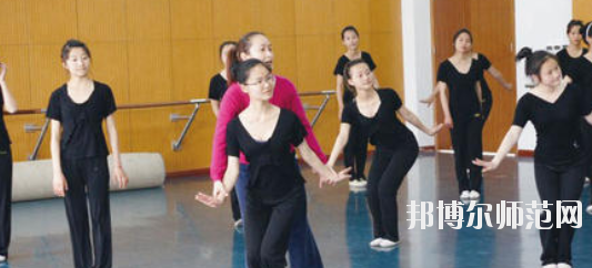 南寧2020年幼師學(xué)校都有什么專(zhuān)業(yè)適合女生