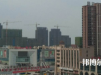 南昌2020年幼師學(xué)校中專升大?？际裁? /><b>南昌2020年幼師學(xué)校中專升大?？际裁?/b><span>2020-04-24 13:41</span><p>其實(shí)不同學(xué)生之間所選擇就讀的學(xué)校層次是有所不同的，而每所學(xué)校所招收的學(xué)生層次也是與學(xué)生選擇學(xué)校的情況有所聯(lián)系的，畢竟學(xué)生</p></a></li>
            <li><a href=