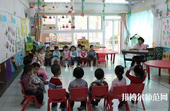 十堰2020年讀幼師學(xué)?？梢钥即髮W(xué)嗎