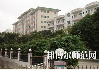 重慶新渝技工幼兒師范學(xué)校怎么樣、好不好