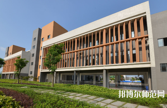 重慶育才幼師職業(yè)教育中心怎么樣、好不好