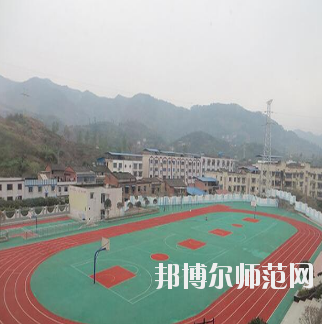 重慶統(tǒng)景幼師職業(yè)中學(xué)怎么樣、好不好