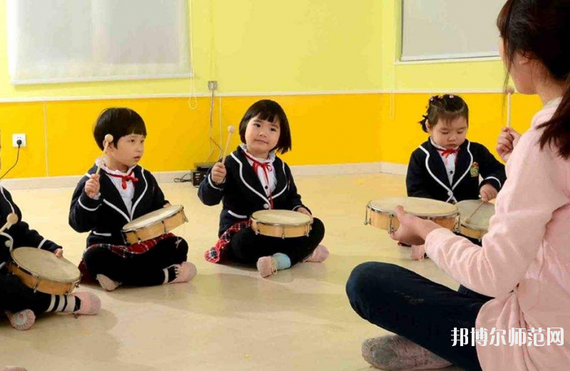 宜昌2021年幼師學(xué)校中專升大?？际裁? width=