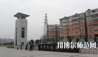重慶市經(jīng)貿(mào)幼師中等專業(yè)學(xué)校怎么樣、好不好