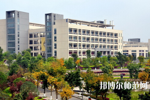 重慶機(jī)電工業(yè)幼師學(xué)校怎么樣、好不好