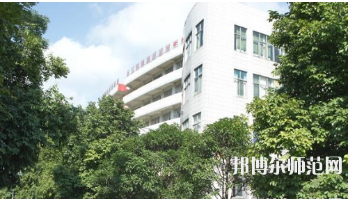 廣西現(xiàn)代職業(yè)技術(shù)師范學(xué)院怎么樣、好不好