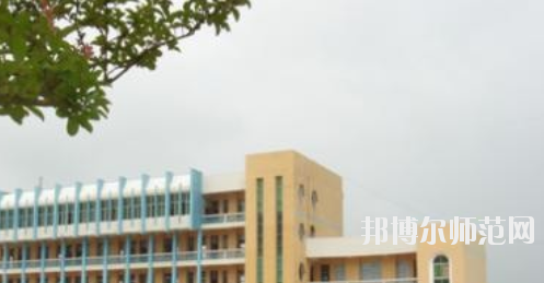 丹寨幼師中等職業(yè)技術(shù)學(xué)校2023年招生辦聯(lián)系電話(huà)