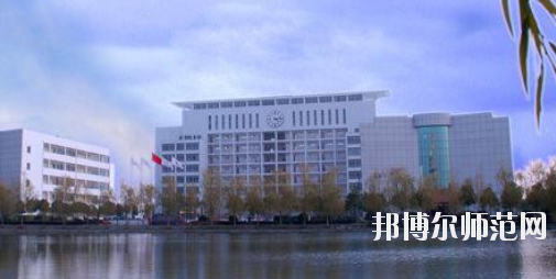 仙桃?guī)煼堵殬I(yè)學(xué)院2021年報(bào)名條件、招生要求、招生對象 