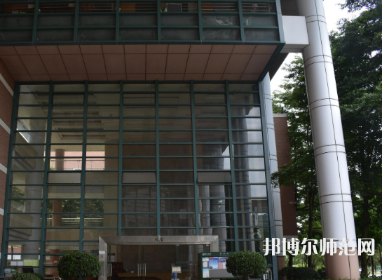 中山師范大學(xué)珠海校區(qū)2023年學(xué)費、收費多少 