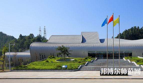惠州師范學(xué)院2023年報(bào)名條件、招生要求、招生對(duì)象