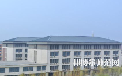 新鄉(xiāng)工程師范學(xué)院2023年報名條件、招生要求、招生對象