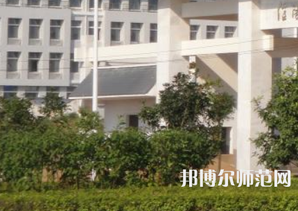 信陽職業(yè)技術(shù)師范學(xué)院2023年報名條件、招生要求、招生對象
