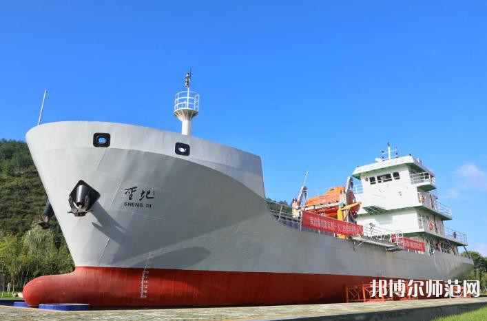 延安職業(yè)技術(shù)師范學(xué)院2023年報(bào)名條件、招生要求、招生對(duì)象