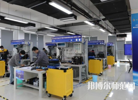 重慶輕工業(yè)幼師技工學校2023年學費、收費多少