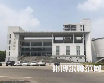 安徽大學(xué)師范學(xué)院龍河校區(qū)2023年報(bào)名條件、招生要求、招生對(duì)象