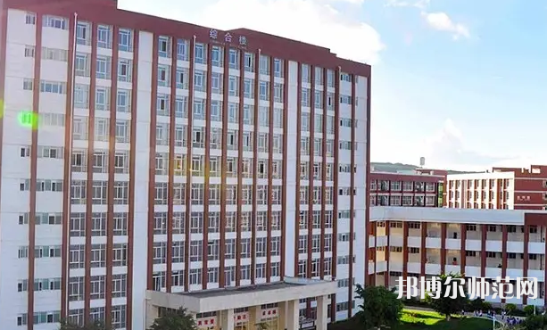 云南現(xiàn)代職業(yè)技術(shù)師范學(xué)院2023年報(bào)名條件、招生要求、招生對(duì)象