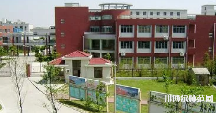 上海大學(xué)師范學(xué)院嘉定校區(qū)2023年怎么樣、好不好