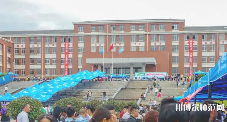云南大學滇池師范學院楊林校區(qū)2023年怎么樣、好不好