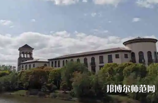 上海外國(guó)語(yǔ)師范大學(xué)賢達(dá)經(jīng)濟(jì)人文學(xué)院虹口校區(qū)2023年報(bào)名條件、招生要求、招生對(duì)象