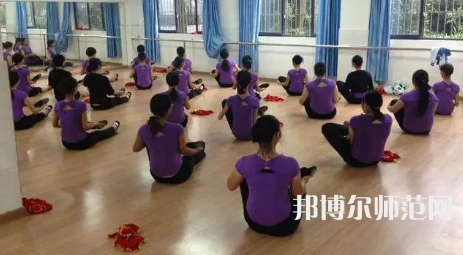 2023年重慶幼師專(zhuān)業(yè)的就業(yè)前景怎么樣