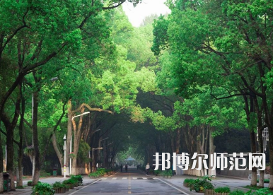 2023年華中師范大學(xué)報(bào)名條件、招生對(duì)象
