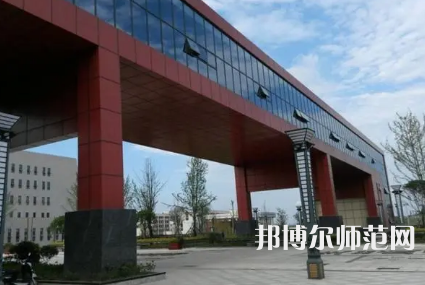 2023年川南幼兒師范高等專科學(xué)校報(bào)名條件、招生對(duì)象