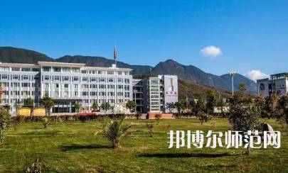 2023年麗江師范高等專科學(xué)校報(bào)名條件、招生對(duì)象