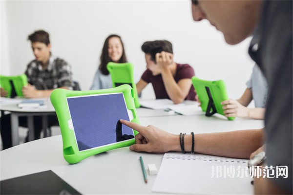 朝陽師范高等專科學(xué)校介紹、地址