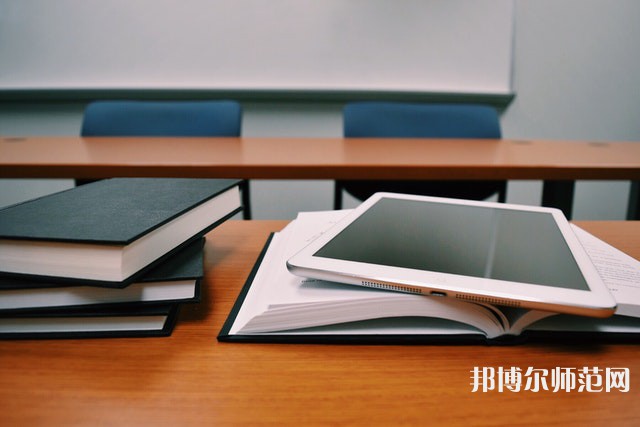 峨邊彝族自治縣民族幼師職業(yè)高級中學(xué)介紹、地址